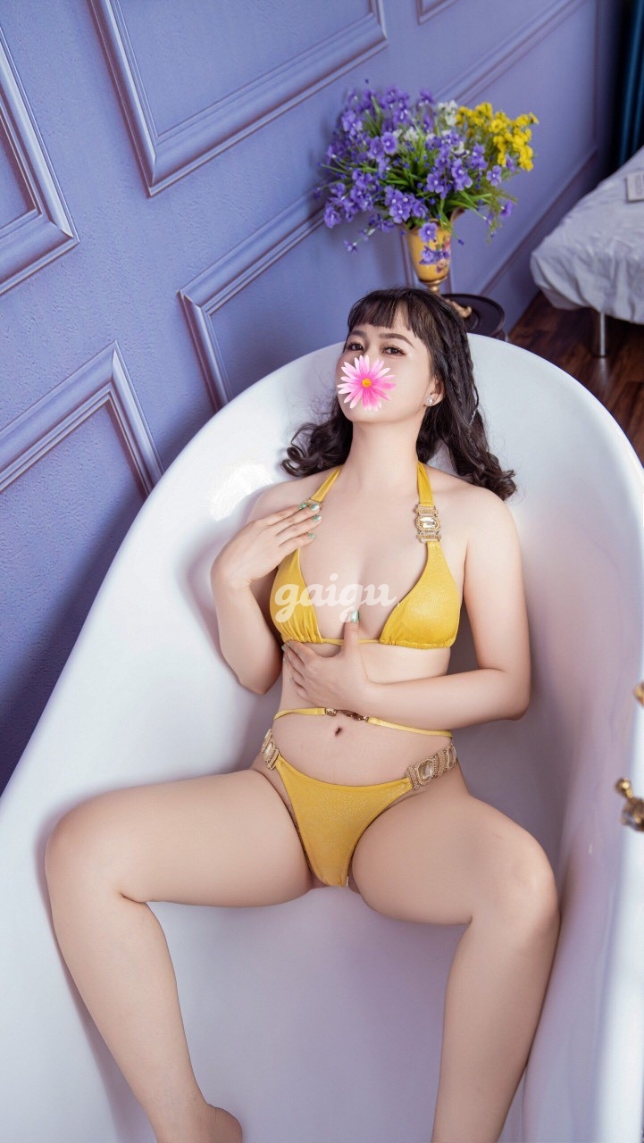 NGỌC ANH – EM GÁI MIỀN TÂY DỄ THƯƠNG – CHIỀU CHUỘNG NHƯ NGƯỜI YÊU