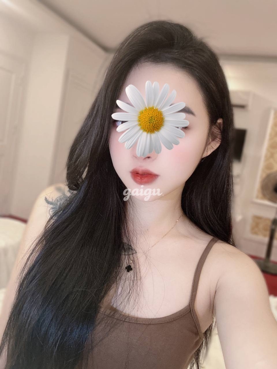 HOÀNG LAN ANH – GÁI XINH , GÁI NON LÀM TÌNH ĐẲNG CẤP.