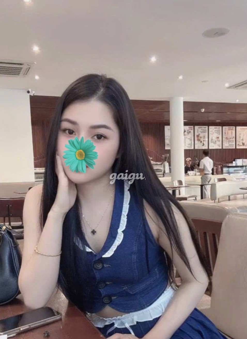 Gái xinh Giai Nhi_ Em hàng nóng bỏng cực dâm