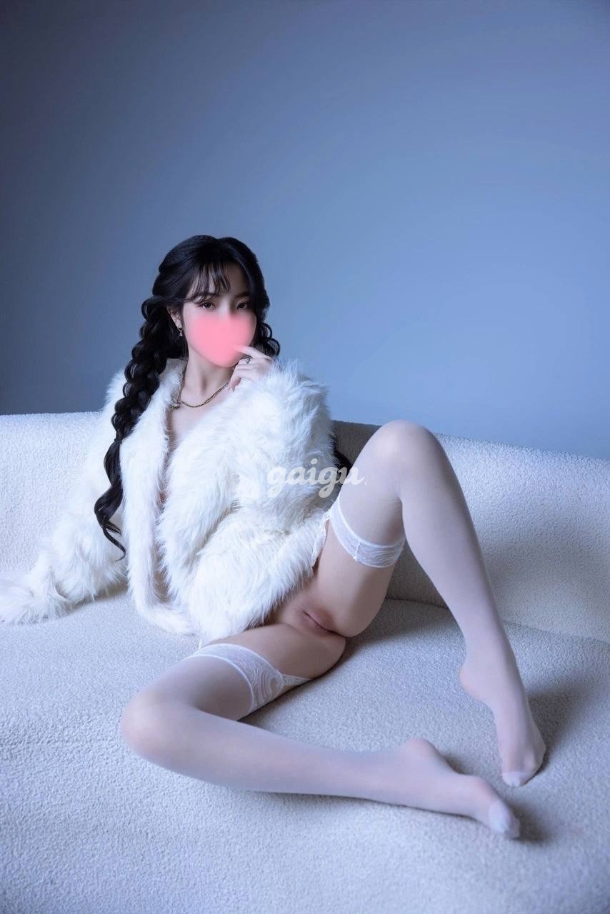 Tuệ Nhi- em hàng ngon tươi xanh hấp dẫn!!