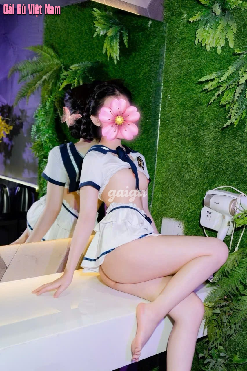 GÁI TEEN GIA HÂN_ ĐÁNG YÊU, DỄ THƯƠNG, RẤT BIẾT NGHE LỜI