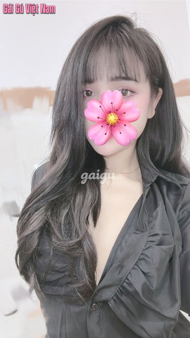 ❤️TUYẾT – 2k1❤️BÉ GÁI ĐÁNG IU, DÁNG CỰC ĐÃ, VÚ NON CHIM CỰC BÓT